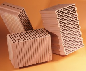 Керамический кирпич – материал для строительства, а также наружной отделки дома