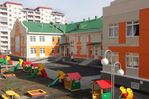 Строительство школы и детского сада произведено с помощью применения новейших российских технологий