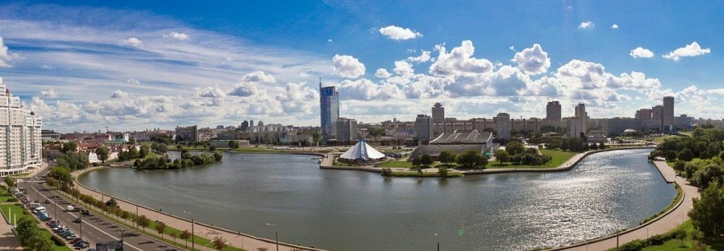 cropped-cropped-minsk-svisloch-panorama-