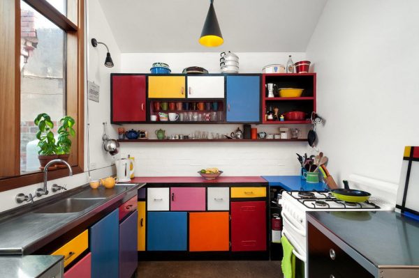 Кухонная мебель – разные фасады