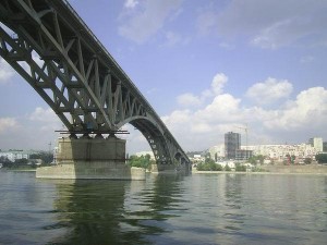 Мост через Москву – реку будет подвержен реконструкции